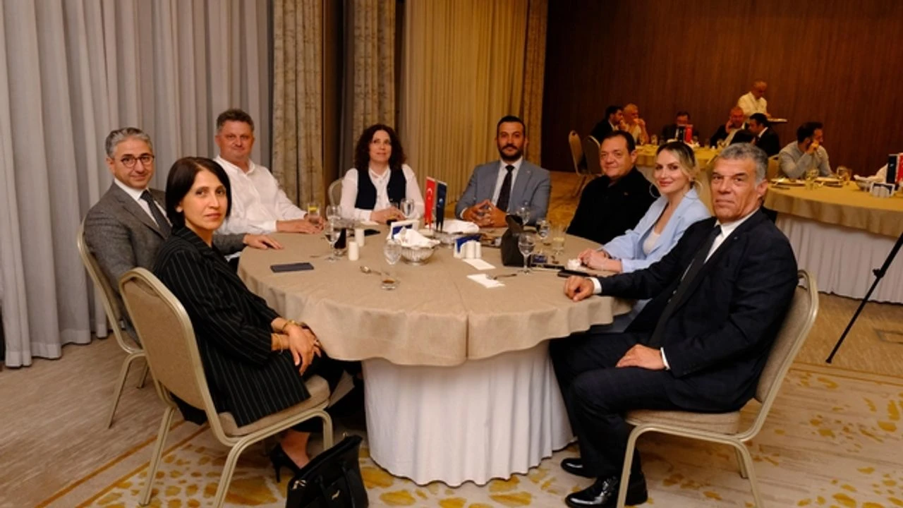 Antalya'da herkesin elini taşın altına koyması bekleniyo