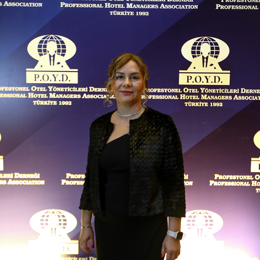 Banu ÖZBAY